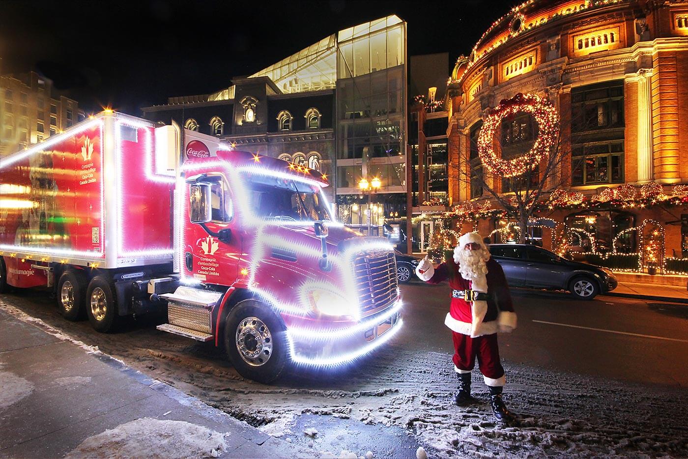 Make an Amazing Coca-Cola Christmas Truck illuminated with LEDs 