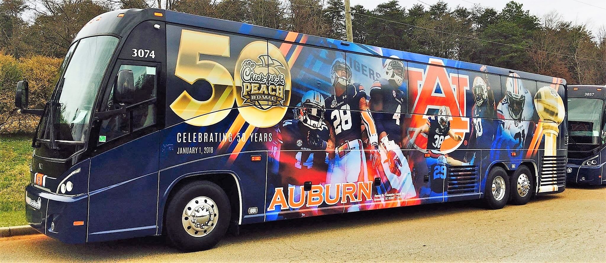 Bus wrap sports team Turbo Images